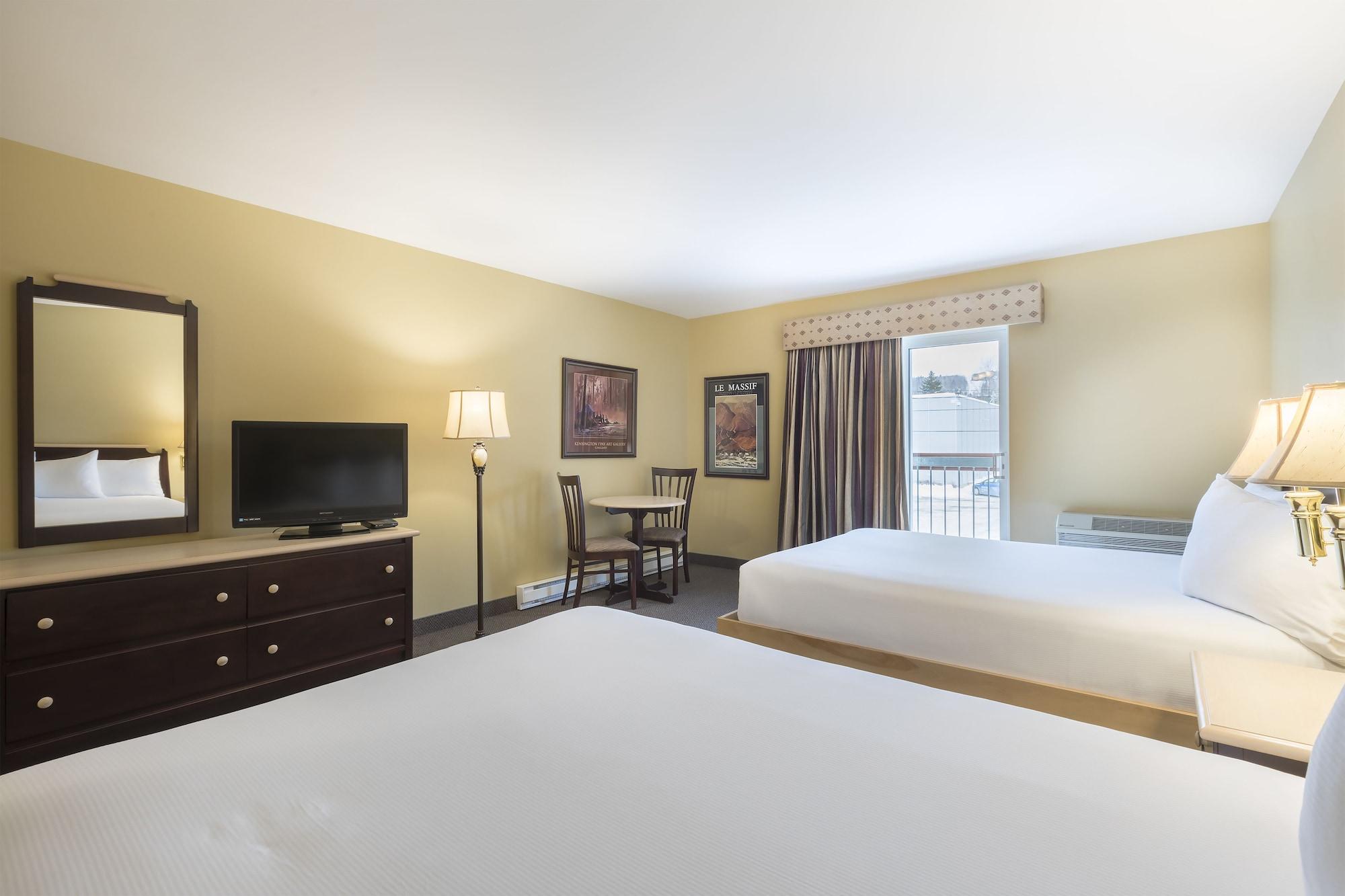 Hotel Baie Saint Paul Екстер'єр фото