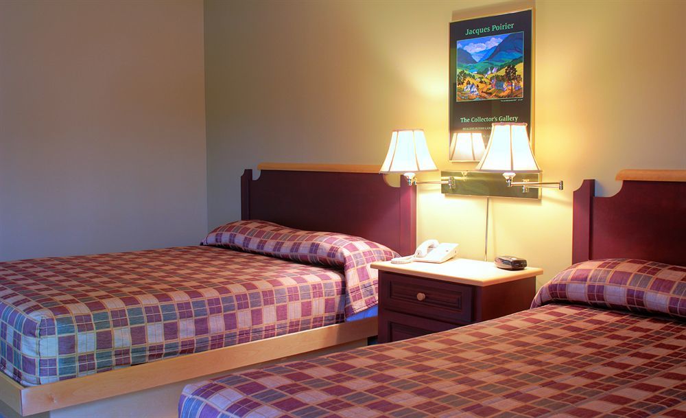 Hotel Baie Saint Paul Екстер'єр фото